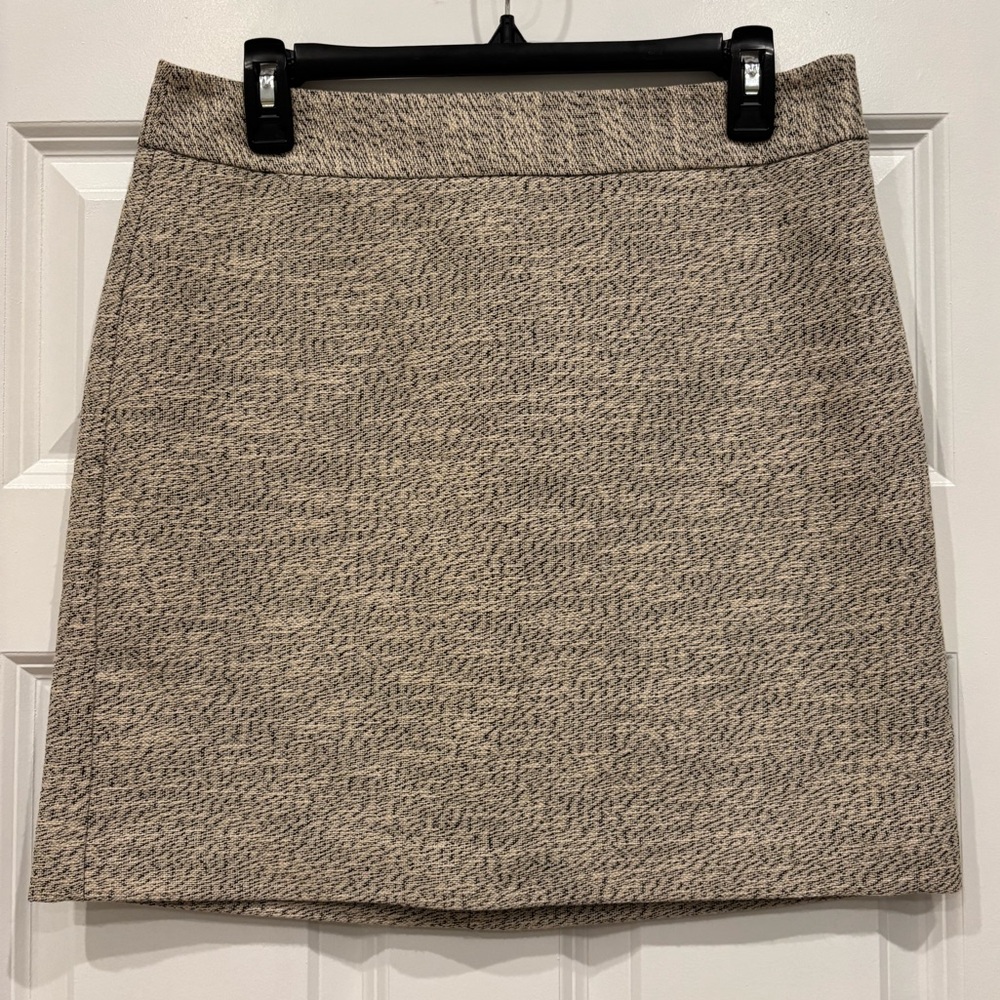 Loft skirt